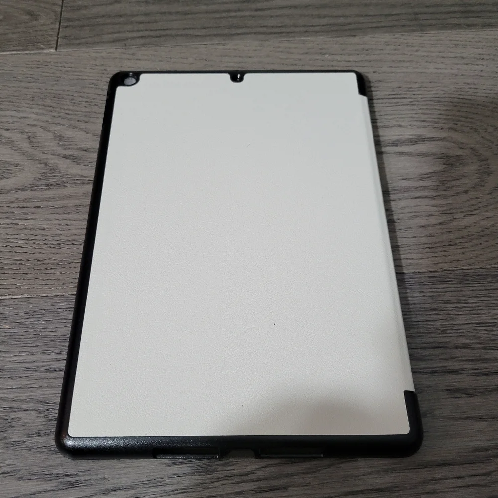 New IPad 9.7 cover with Michelob Ultra sign